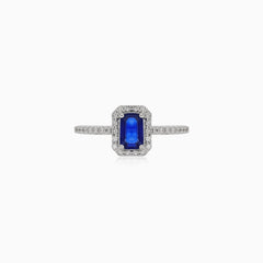 Royal white gold diamond ring with sapphire