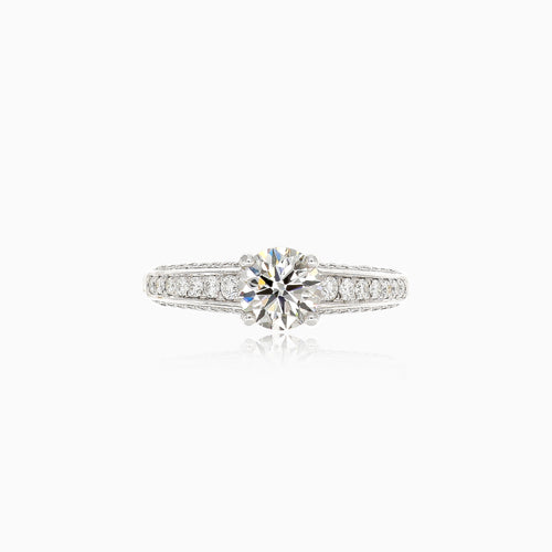 Luxusní prsten z bílého zlata s diamanty