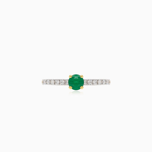 Elegantní prsten se smaragdem a diamantem kulatého brusu