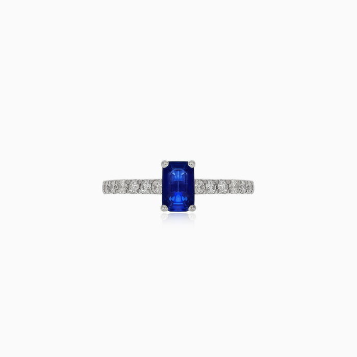 Elegantní safírový prsten z bílého zlata s diamanty