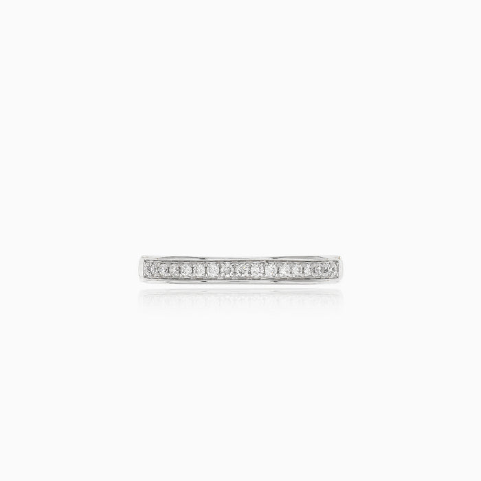 Minimalistischer Weißgold-Diamantring
