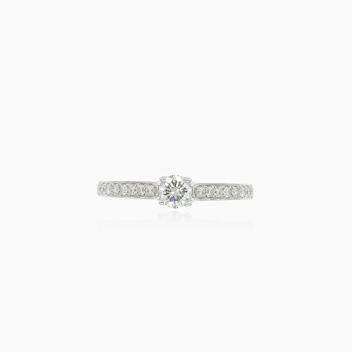 Elegant white gold ring with diamonds