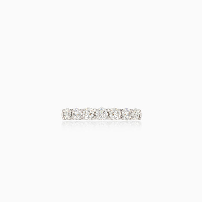 Sparkling white gold ring with diamonds