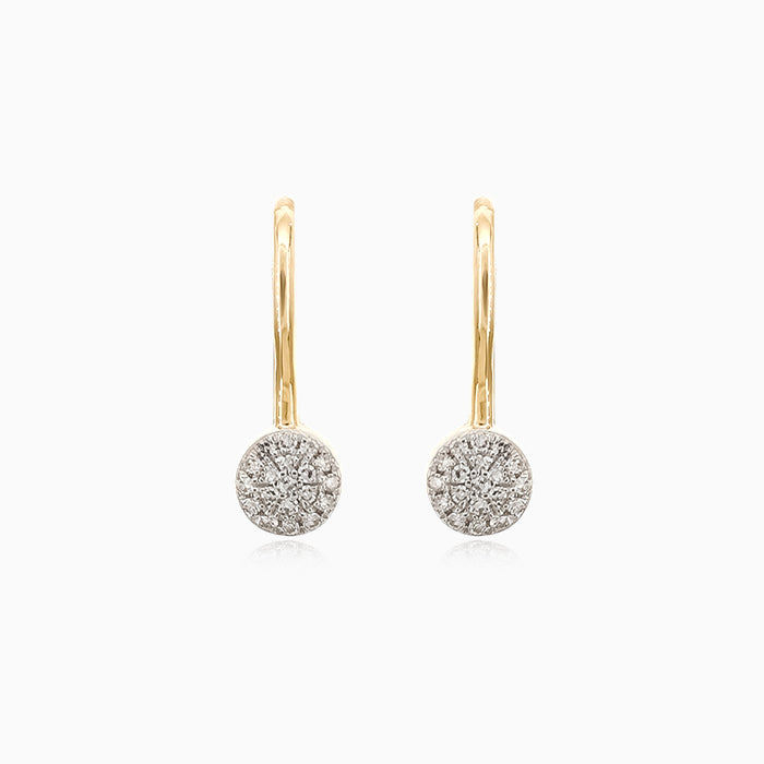 Boucles d’oreilles en or jaune brillant avec diamants