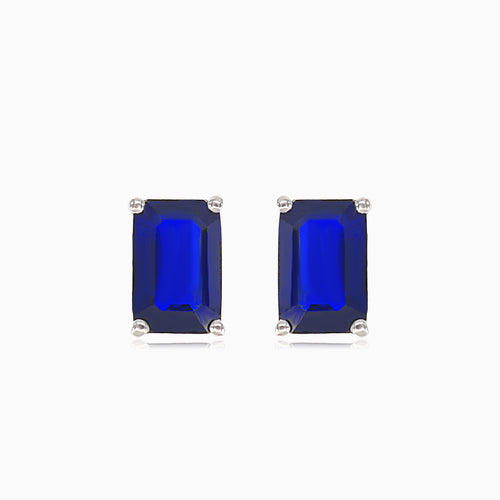 Elegant  white gold blue sapphire stud earrings