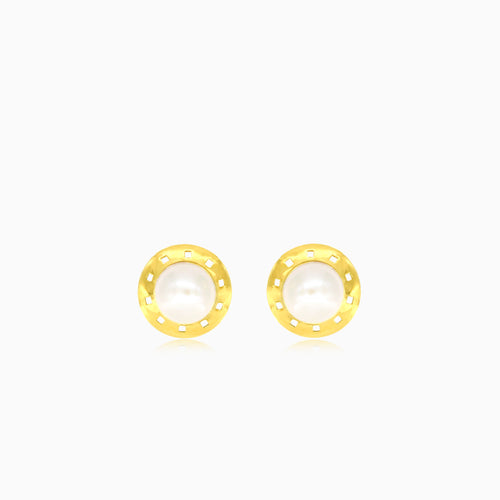 Pearl yellow gold earrings