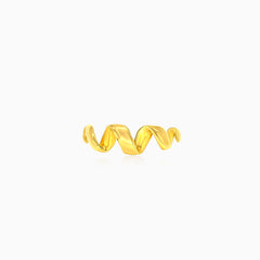 Twisted gold ring