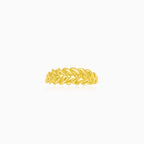 Graceful leafy waves gold ring