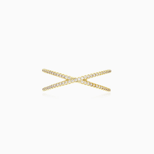 Crisscross cubic zirconia gold ring