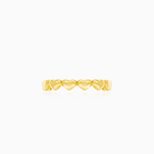 Krásný prsten ze žlutého zlata ve tvaru srdcí