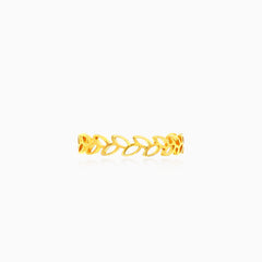 Blättrige Eleganz Goldring