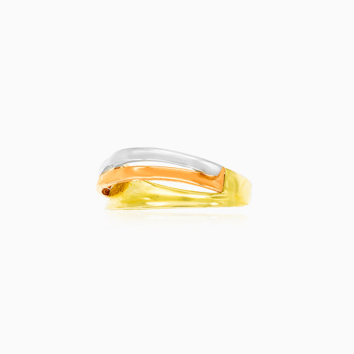 Tříbarevný zlatý prsten