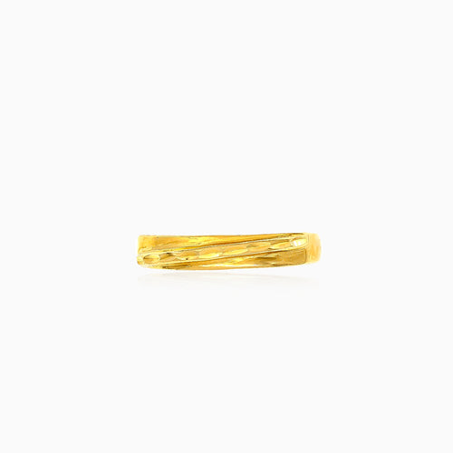 High polished yellow gold ring