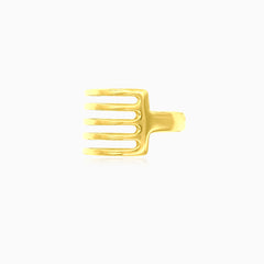 Harmonious yellow gold ring