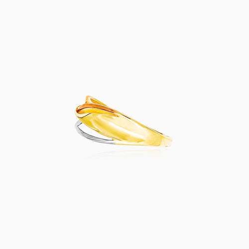 High shine tri-gold crossover ring