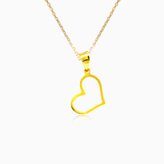 Yellow gold delicate heart pendant