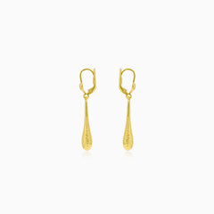 Gold dangling drop earrings