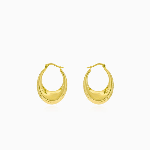 Gold circular oval earrings
