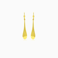 Yellow gold dramatic drop earrings