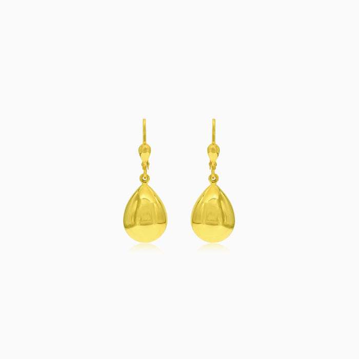wassertropfen-hängende-gold-ohrringe