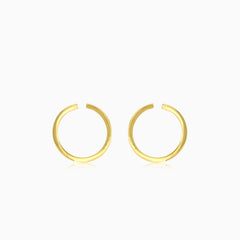 Yellow gold round stud earrings