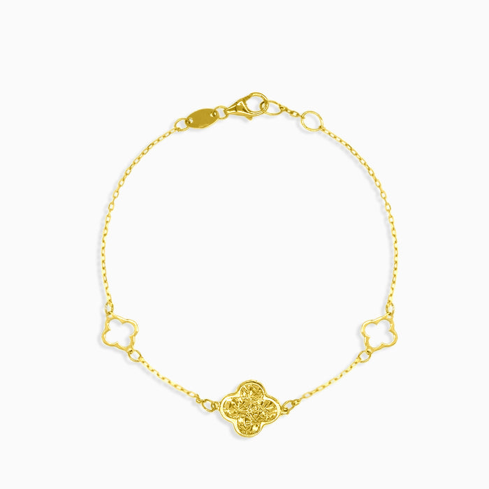 Bracelet avec trèfle taillé en diamant