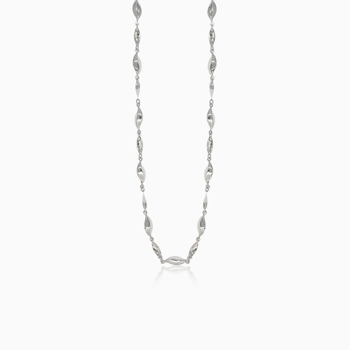 Collier spirale élégant en or blanc