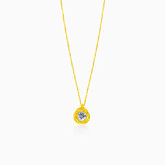 Gold necklace with zircon