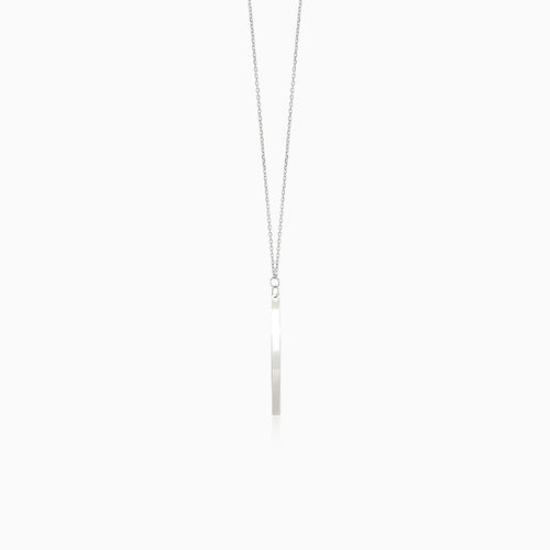 Minimalistický náhrdelník z bílého zlata s dlouhým destičkovým přívěskem