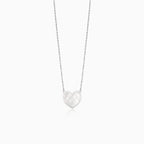 White gold heart nacre necklace