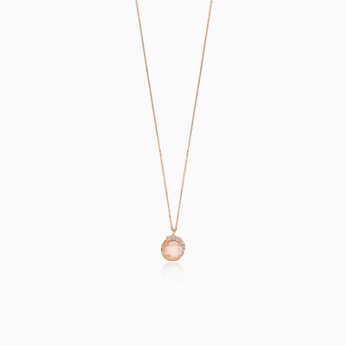 Elegant rose gold necklace with zircon in a round shape