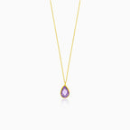 Fine gold drop-shaped necklace with amethyst