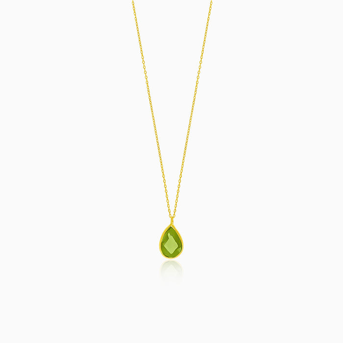 Collar fino de oro con forma de gota y moldavita