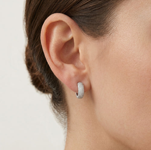 Pendientes de diamantes en oro con engaste pavé
