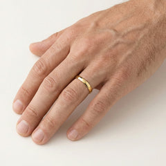 Anillo de boda clásico pequeño de oro