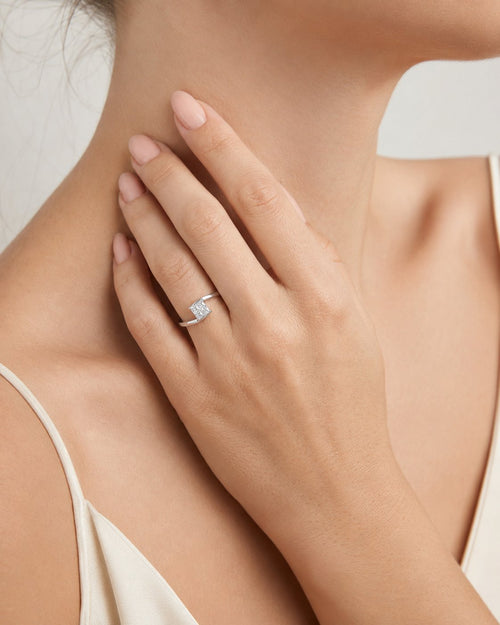 Diamantový prsten solitaire luster s princess brusem