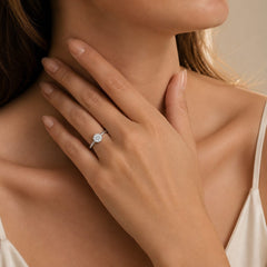 White Gold Solitaire Engagement Ring with Round Zirconia