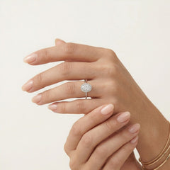 Women silver ring with cubic zirconia stones