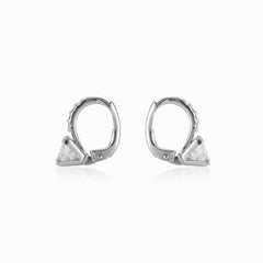 Accent white gold earrings