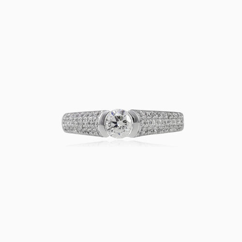 Semi-bezel diamond engagement ring