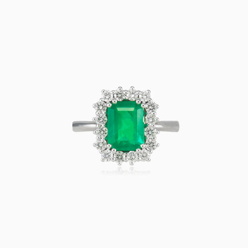 Královský prsten se smaragdem