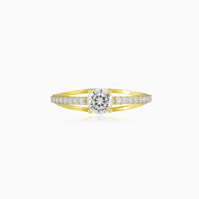 Klassischer Goldring mit vier Krappen
