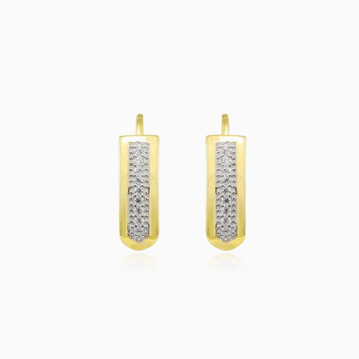 Pendientes de una hilera de oro