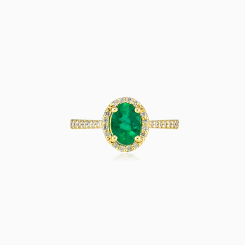 Jemný prsten z královského smaragdu