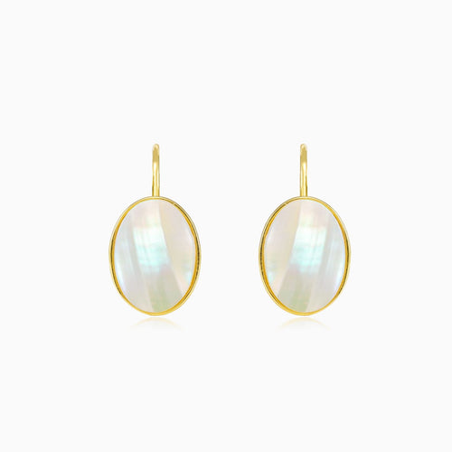 Oval nacre gold earrings