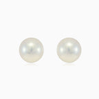 White pearl gold studs