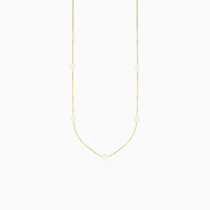 Five pearls gold necklace