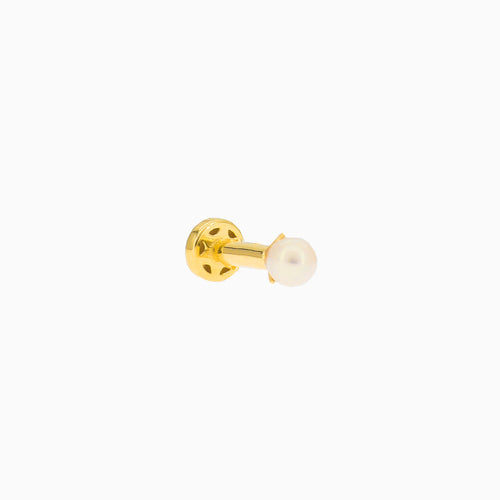 One pearl gold piercing