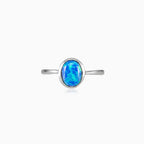 Jednoduchý prsten s modrým opálem