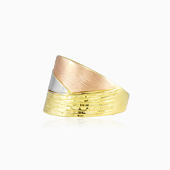 Široký prsten s trojkombinací zlata